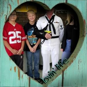 Meet your Posher, Rowland